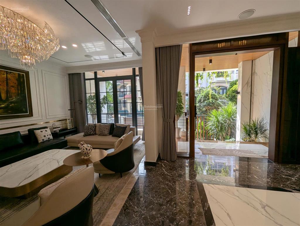 Bán biệt thự compound vip  357a nguyễn trọng tuyển p. 1 q. tân bình giá 51 tỷ