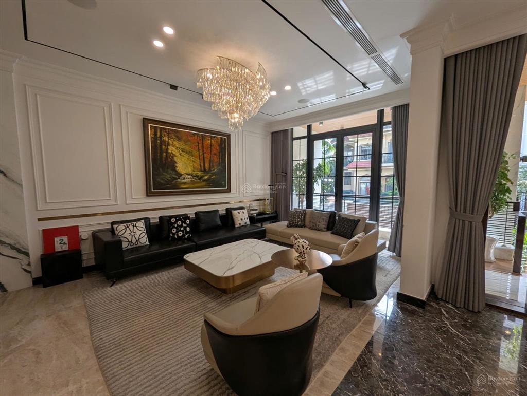Bán biệt thự compound vip  357a nguyễn trọng tuyển p. 1 q. tân bình giá 51 tỷ