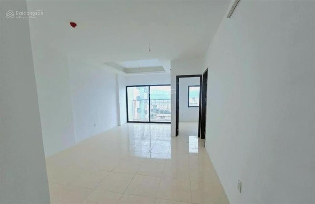 Cần bán căn ph giá 1350 0905,976.175