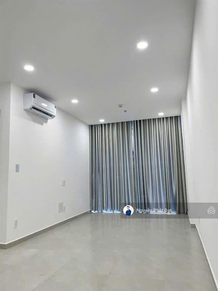 Chính chủ bán nhanh căn hộ 1pn+ giá 3,2tỷ  tháp d view sông  có hợp đồng thuê sẵn 6tr/tháng