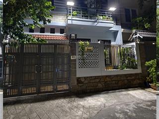 1 căn duy nhất khu vip 282 nguyễn trọng tuyển  chỉ 10 căn có chốt bảo vệ 24/7 .