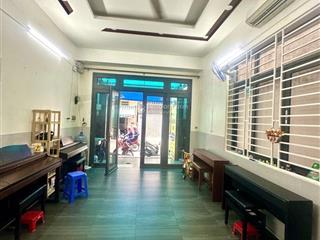 Bán nhà 5 tầng 4x24 , mặt tiền đặng lộ , khu xóm đạo gần chợ tân bình