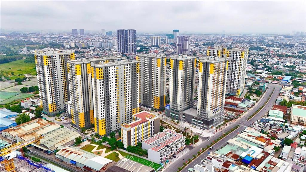Cần bán shop khu bcons city tháp sapphire và emerald giá 5.2 tỷ vốn 1.1 tỷ mua trực tiếp bcons