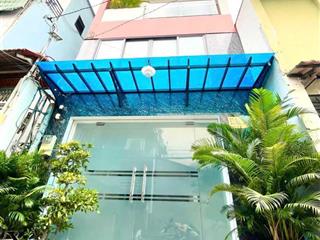 Bán gấp nhà mặt tiền cho thuê 31triệu/tháng, giá 2tỷ990/56m2, đường đỗ tấn phong  p. 9  phú nhuận