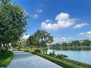 Còn sót duy nhất 1 căn biệt thự mặt hồ nhà vuông  vinhomes thăng long giá siêu tốt