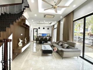 Bán nhanh biệt thự đơn lập góc cụm cận hồ, siêu hiếm  dt 171m2 tại vinhomes thăng long