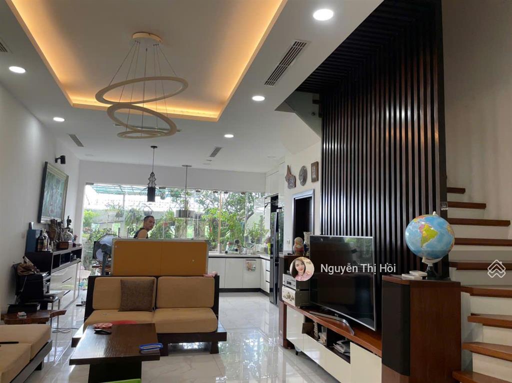 Căn hộ 127m2 tại vinhomes thăng long, giá chỉ 160tr/m2, sổ đỏ, cả nhà
