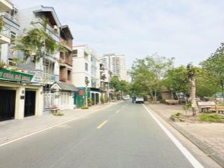 Vị trí kinh doanh, bán biệt thự liền kề việt hưng, dt 114m2, mt 5.7m. vỉa hè, ô tô đỗ