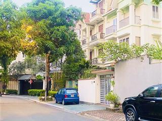 Bán biệt thự bt7 việt hưng, dt 175m2, mt 11m, sân vườn, vỉa hè, ô tô đỗ. sát công viên, trường