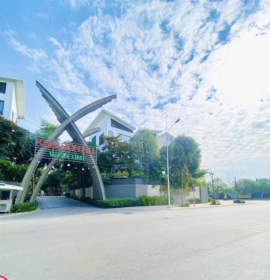 Chất lượng sống đẳng cấp! bán biệt thự khai sơn hill ngọc thuỵ dt 158m2xmt 8m. thang máy, hầm để xe