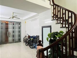 Cần bán gấp nhà lương thế vinh trung văn 45m2 lô góc 6 tầng ô tô vào nhà ở, kinh doanh