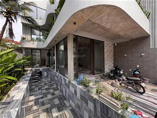Cho thuê biệt thự thiết kế hiện đại, hồ bơi, cao cấp, an ninh thảo điền, quận , mới xây vào ở liền