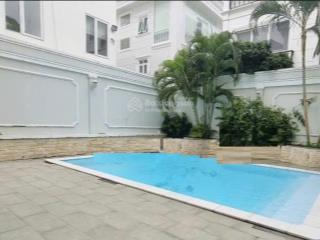 Cho thuê biệt thự hồ bơi, khu compound yên tỉnh thảo điền, quận 2, 500m2, bảo vệ 24/24 an ninh