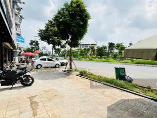 Bán nhà mặt phố nguyễn gia bồng dt 50m2, lô góc, đường rộng 40m