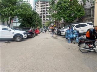 Chính chủ bán nhà lê văn lương dt 159m2, đường ô tô tránh, kinh doanh sầm uất