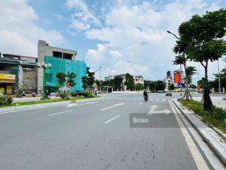 Chính chủ bán nhà mặt phố nguyễn gia bồng dt 471m2, mt 26m, lô góc, 3 mặt tiền