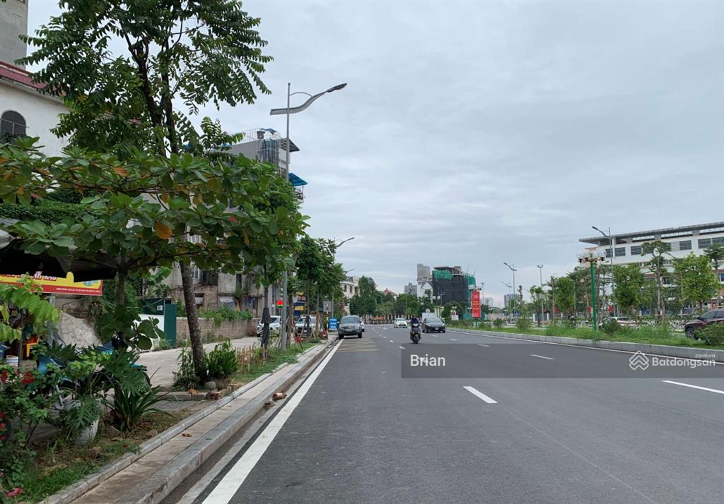 Chính chủ gửi bán nhà mặt phố nguyễn gia bồng, dt 291m2, mt 13.5m, 2 mặt tiền