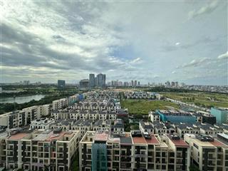 Bán căn 2 ngủ hoa hậu view biệt thự starlake chung cư 6th element tây hồ giá 8,x tỷ  0988 379 ***