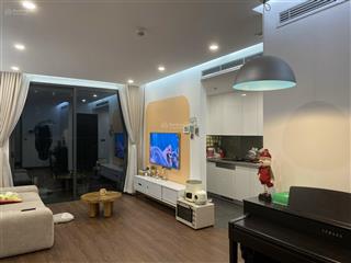 Bán gấp căn hộ chung cư 6th element  tây hồ tây căn 60m2 giá tốt chỉ 7 tỷ  0988 379 ***