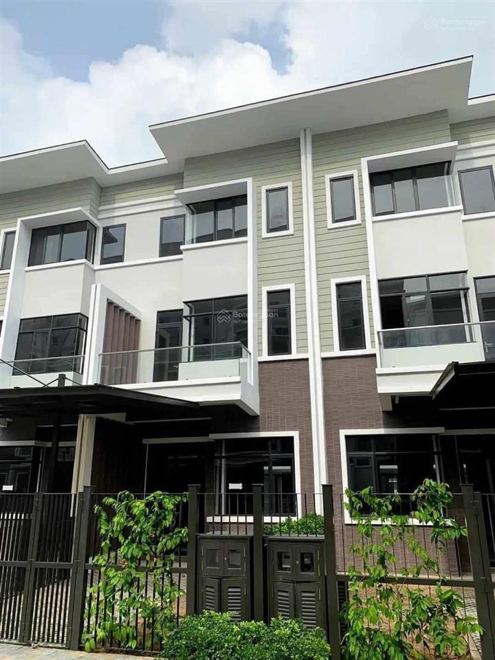 Bán nhà phố 3 tầng valora mizuki, dt 5x20m2 giá 9,6tỷ nhà thô 3 tầng