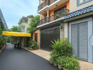 Nhà đẹp như biệt thự cổ mini hẻm 8m thông giá hời hơn ly trà sữa mỗi ngày