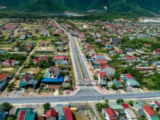 Lô góc siêu đẹp tái định cư kỳ phương, 10x30 mặt đường trục chính giá chỉ 2 tỷ, rẻ nhất thị trường