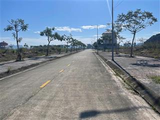 Cắt lỗ sâu lô đất biệt thự ao tiên rẻ hơn thị trường  0986 029 ***