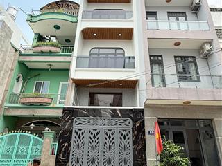 Nhà 2mtnb khu tên lửa sát công viên, nhà mới xây có thang máy 450kg, 5 tầng giá 11.5 tỷ