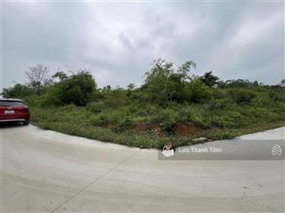 Chủ cần bán lô góc 2 mặt tiền 1671m2 có 700m2 thổ cư tại nhuận trạch, lương sơn, hòa bình