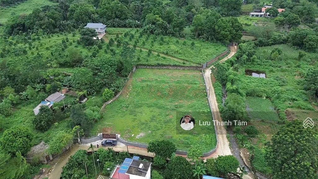 Bán gấp 2146 m2 hợp hòa ,lương sơn ,hòa bình ,đất đẹp phẳng như sân bóng, 2 mặt tiền