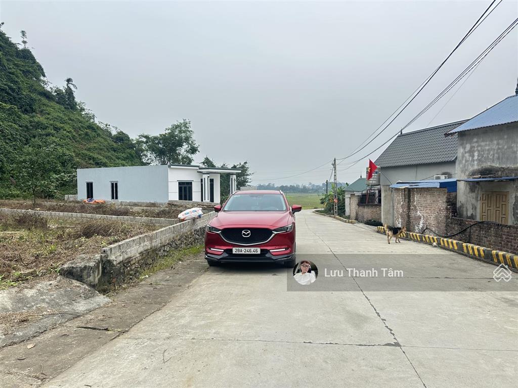 Cần bán 3 lô đất 170m2 vuông vắn bám trục chính đường liên xã cư yên  lương sơn