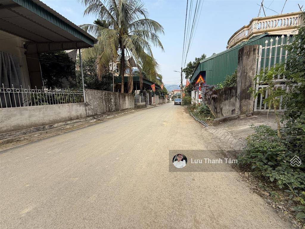 Chính chủ cần bán lô đất 166m2 full thổ cư làn 2 quốc lộ 6 tại lâm sơn, lương sơn, phú thọ