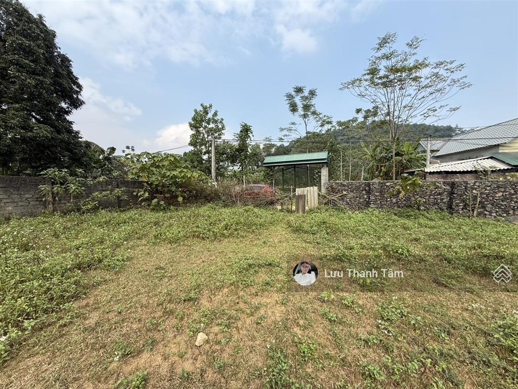 Cần bán lô góc 2 mặt tiền diện tích 2460m2 tại lương sơn hòa bình, cách trung tâm hn 36km