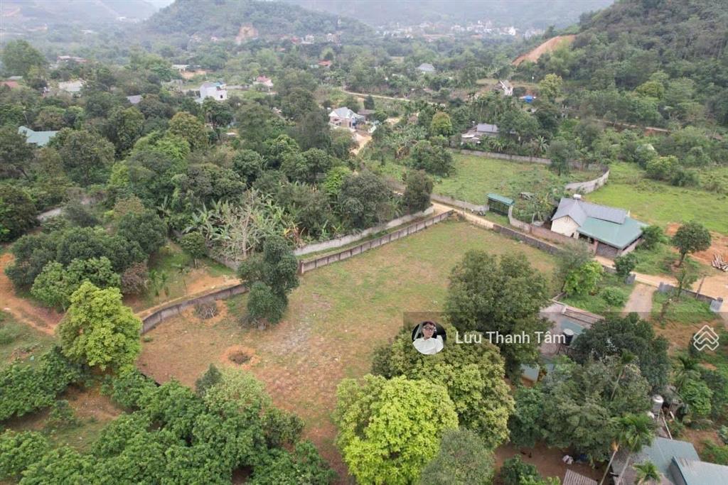 Cần bán lô góc 2 mặt tiền diện tích 2460m2 tại lương sơn hòa bình, cách trung tâm hn 36km