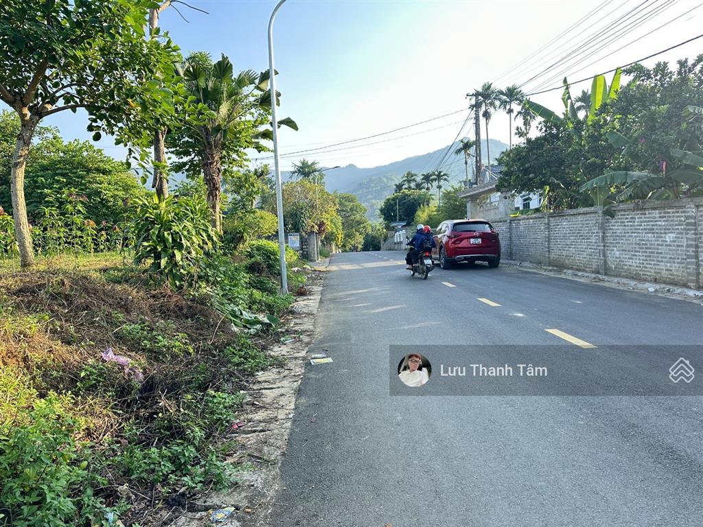 E nó là số 2 không ai dám nhận là số 1! cần bán lô góc hoa hậu 2227m vuông vắn bám trục đường chính