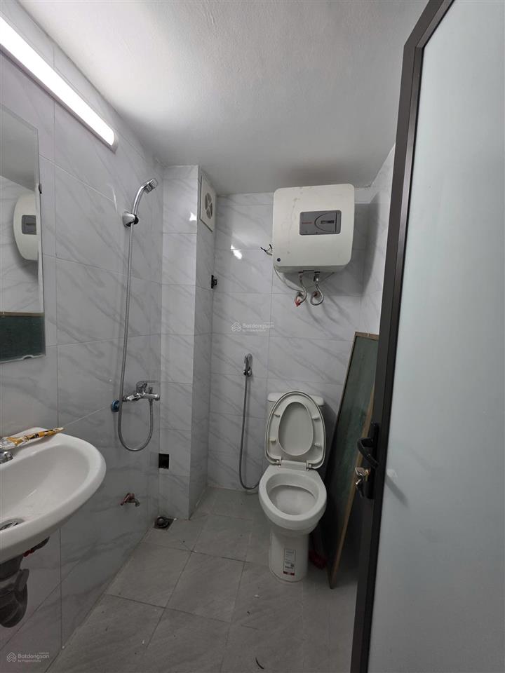 Cực hiếm trong phân khúc 5 tầng xã đàn 2 cách ô tô tránh 20m, giá 7.5 tỷ