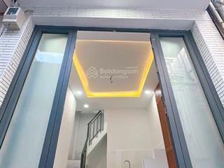 2ty8 nhà mới quận 4 kdc hh đoàn văn bơ, p. khánh hội  cách mt chỉ 20m