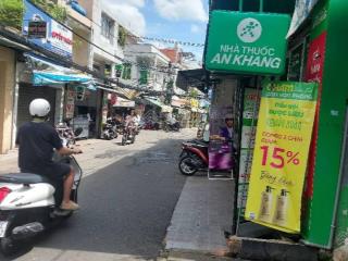32 tỷ  nhà mặt tiền xóm chiếu  dòng tiền 30 triệu/tháng  nhà cấp 4