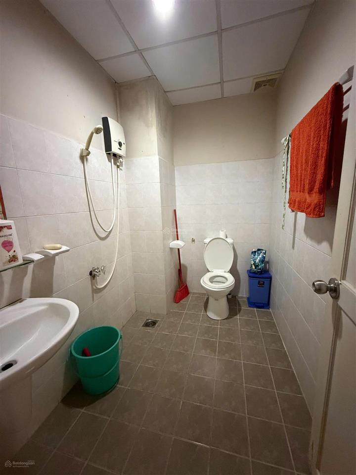 Bán cc phú mỹ thuận, nhà bè 95m2  2pn có nội thất, giá 2 tỷ 3.  hà xem nhà 0966 733 ***