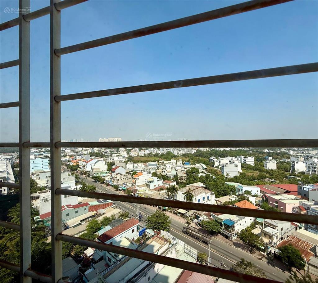 Bán cc phú mỹ thuận, nhà bè 95m2  2pn có nội thất, giá 2 tỷ 3.  hà xem nhà 0966 733 ***