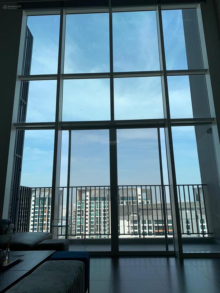 Bán căn hộ penthouse sky maision vista verde quận 2, diện tích 415m2, view trực diện sông, 29 tỷ