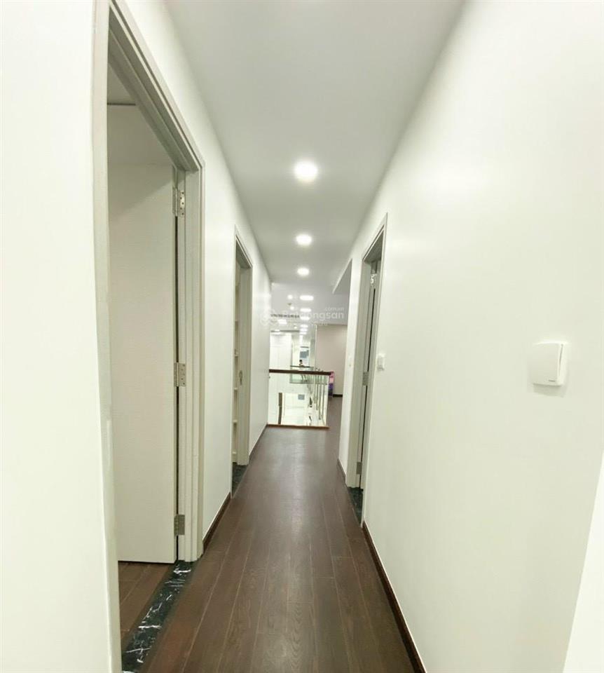 Bán duplex 4pn vista verde full nội thất 217m2 18tỷ, chỉ gọi trước 30 phút em ngọc 0938 228 ***