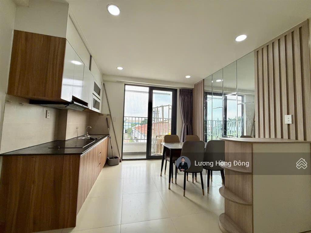 Giảm kịch 600tr chỉ 2.2 tỷ 26 triệu/m2 chung cư hoà bình lô góc 3pn 10.5x9.5m, 84m2  tặng nội thất