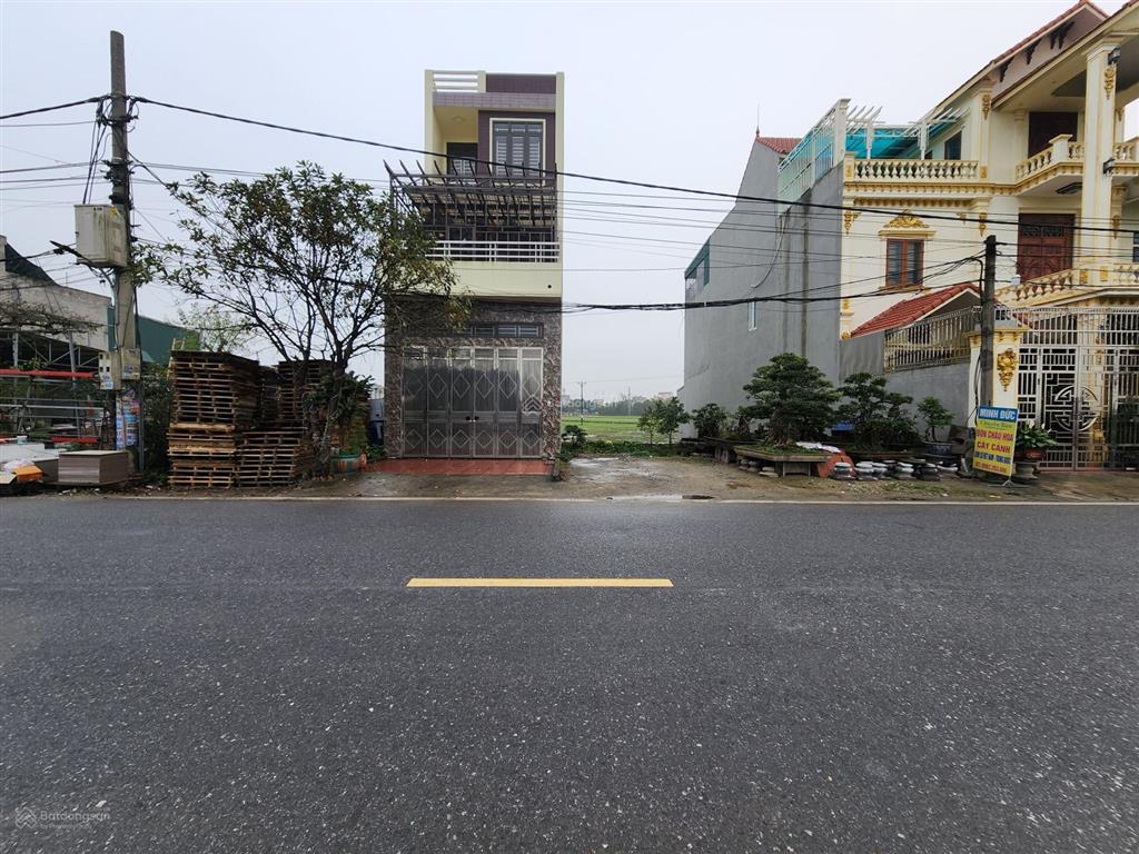 Bán gấp 94,5m2 đất mặt đường la uyên minh quang vũ thư thái bình