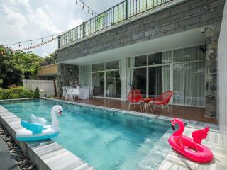 Duy nhất 1 căn biệt thự bách thanh view hồ 323m2, giá dưới 10 tỷ