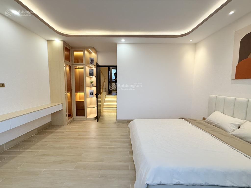 Chủ ngộp bank ra gấp nhà hẻm xe hơi, đường lê lợi, gò vấp, 4,3 x 18 =70m2, 7,7 tỷ.