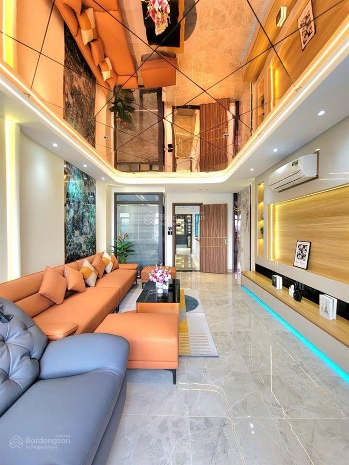 Chủ ngộp bank ra gấp nhà đường số 19, gò vấp, hẻm xe hơi thông, trong tuần, 76m2, 6,7 tỷ