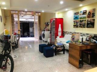Gấp bán nhà ngay chợ bến thành, quận 1  hẻm trước nhà 6m  76m2 (4 x 19) sổ vuông 4 tầng