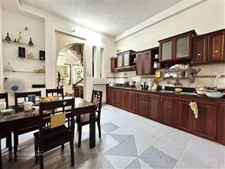 Bán gấp nhà trần quang diệu, quận 3  4 tầng 70m2 (4.5x16m)  gần ngã 4 lê văn sỹ, ít căn rao bán