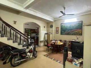 Bán gấp nhà hẻm xe hơi nguyễn trãi, quận 5  4 tầng 131m2 (6.5 x 21)  khu vực kinh doanh sầm uất.